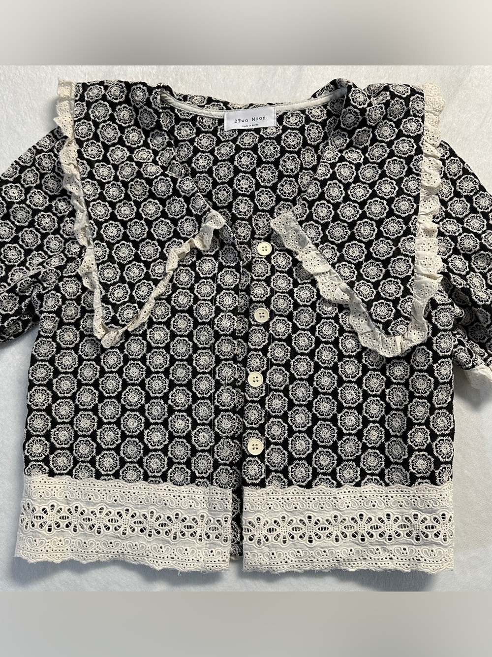 2TWO MOON women's ivory black delicate floral crochet lace collar blouse, M. - Picture 3 of 10